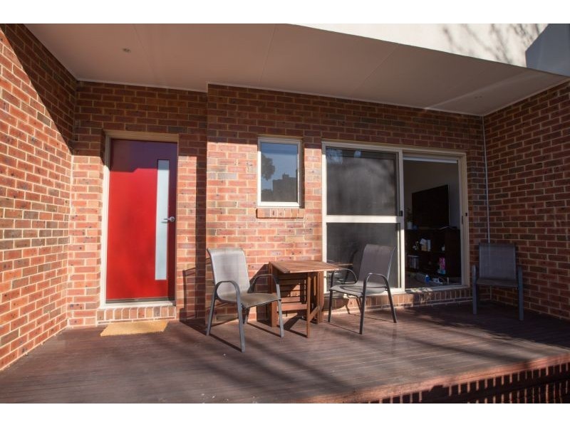 7 The Lairidge, Kensington VIC 3031