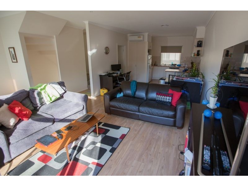 7 The Lairidge, Kensington VIC 3031