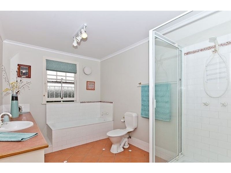 114 Flinders Parade, Sandgate QLD 4017