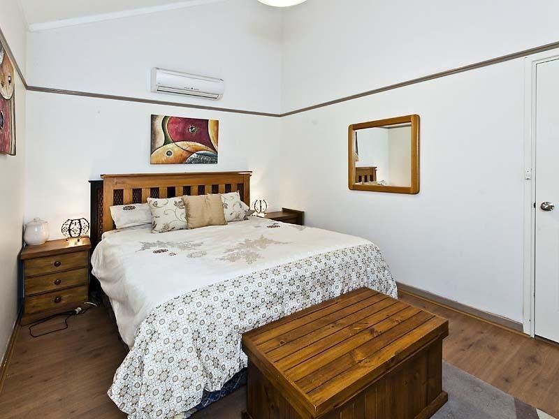 19 Mount View Terrace, Mount Pleasant WA 6153