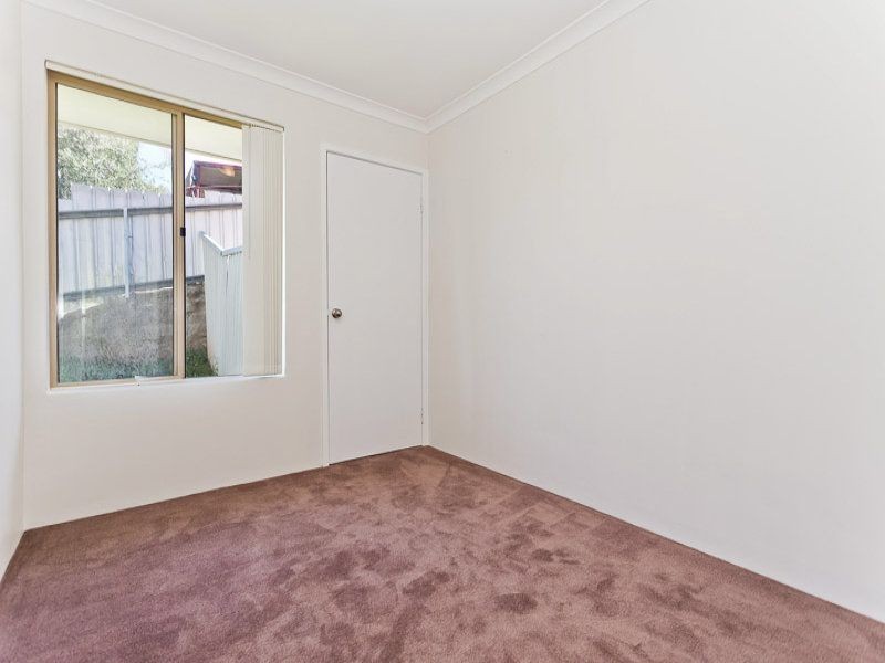 5 Bedale St, Swan View WA 6056