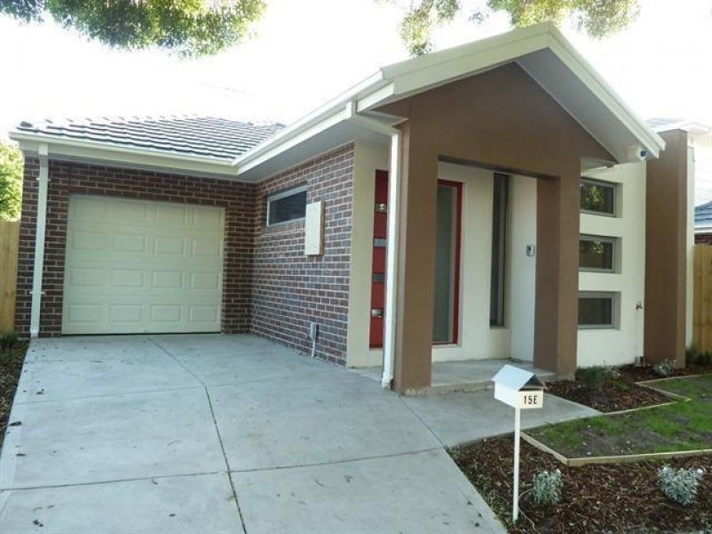 15e Rockbank Rd, Ardeer VIC 3022