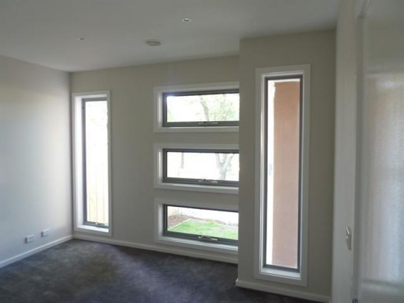 15e Rockbank Rd, Ardeer VIC 3022