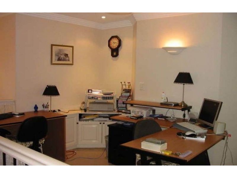 24 Radan St, Sunnybank Hills QLD 4109