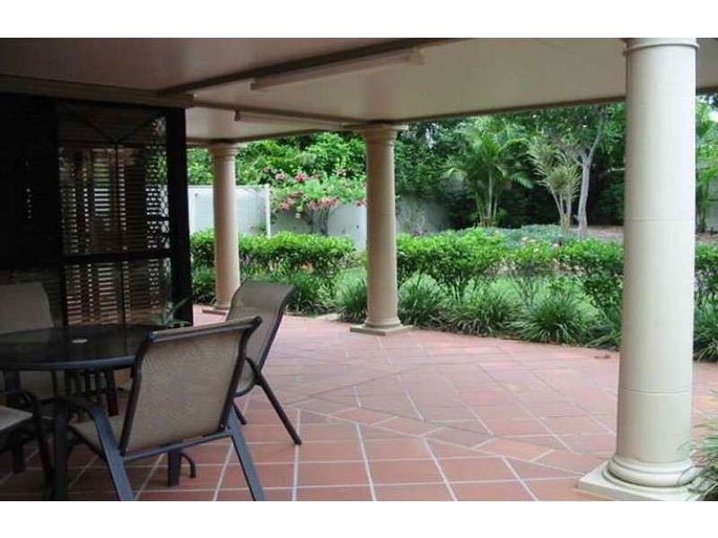 24 Radan St, Sunnybank Hills QLD 4109