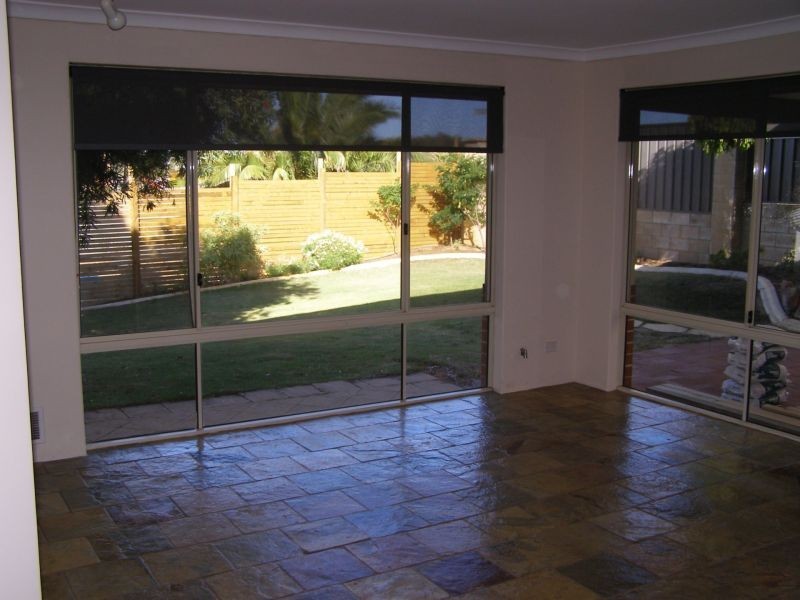 2 Greenock Gardens, Kinross WA 6028