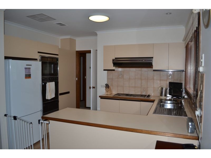 3/787 Elgar Road, Doncaster VIC 3108