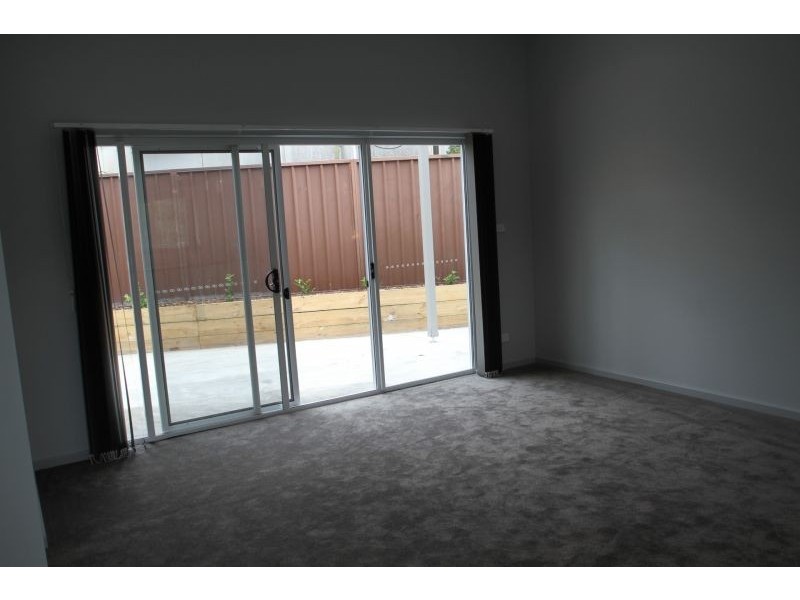 82a Macquarie Street, Chifley NSW 2036