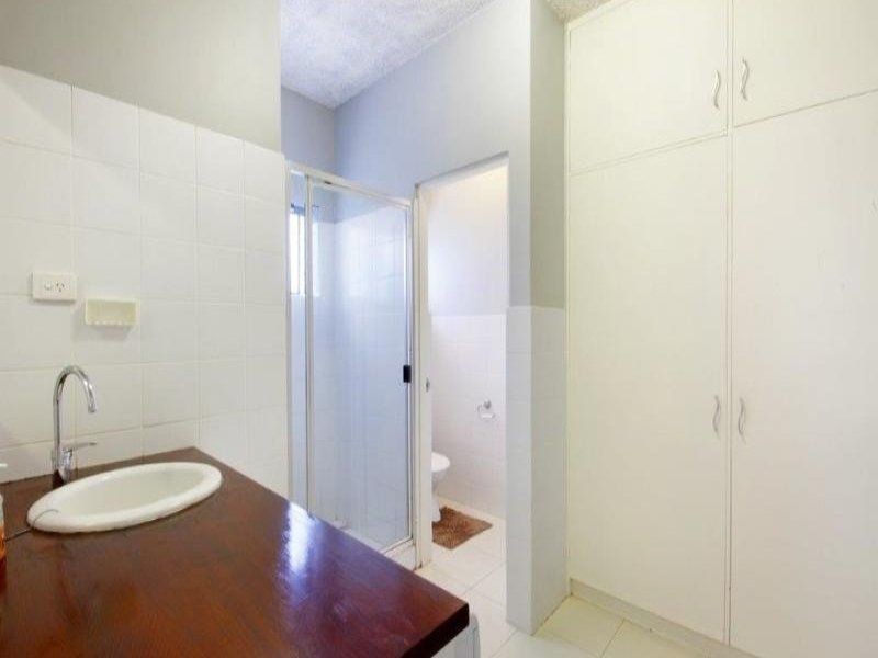 4/19 Boolarong Crescent, Alexandra Headland QLD 4572