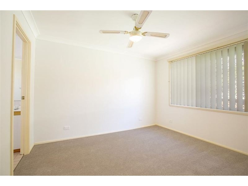 24 Oriole Street, Glenmore Park NSW 2745