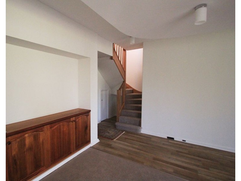 4/34 Oaklands Avenue, Halls Head WA 6210