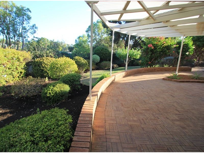 4/34 Oaklands Avenue, Halls Head WA 6210