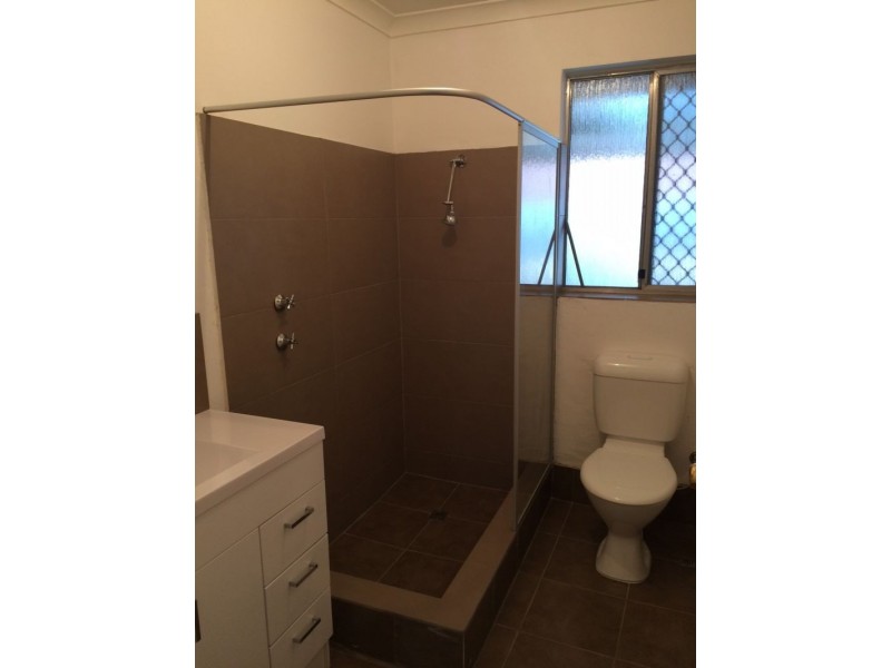 6 Bavich Rd, Armadale WA 6112