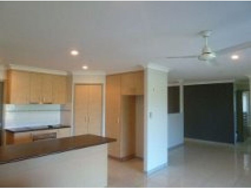 153 Ibis Blvd, Eli Waters QLD 4655