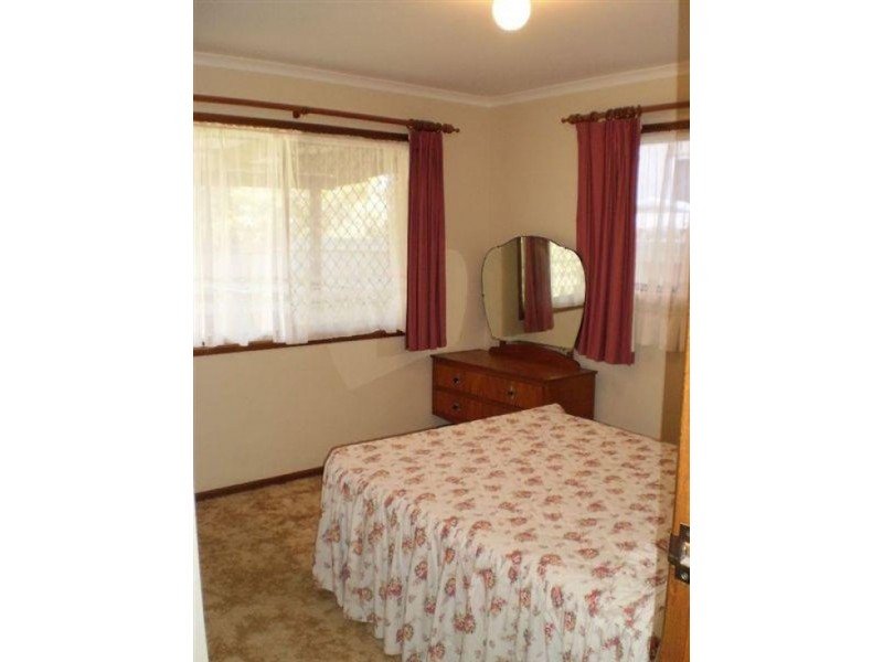 18 Dunns Terrace, Scarborough QLD 4020