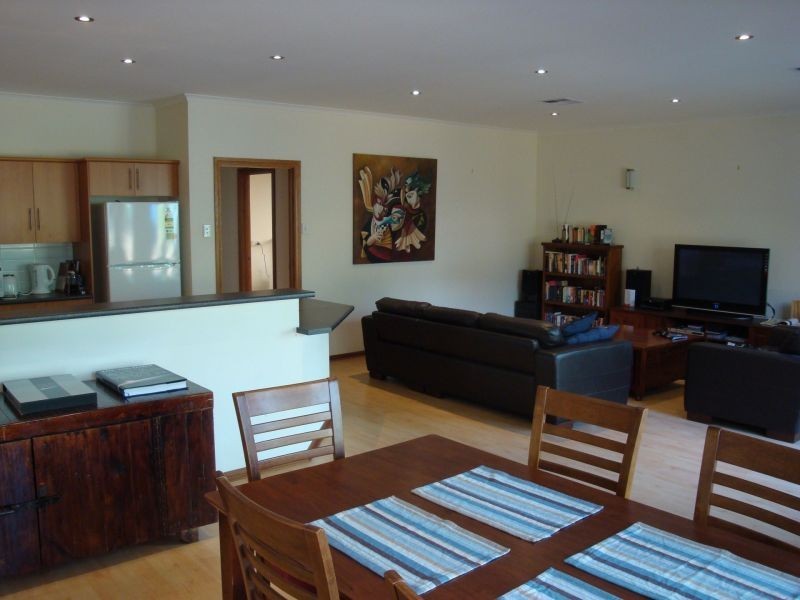 13 The Mews, Mawson Lakes SA 5095