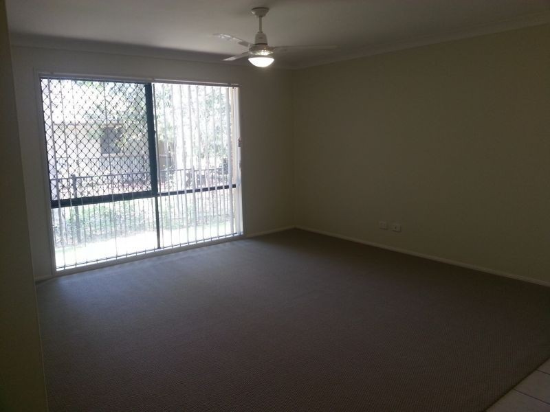 27 Juniper Street, Heathwood QLD 4110