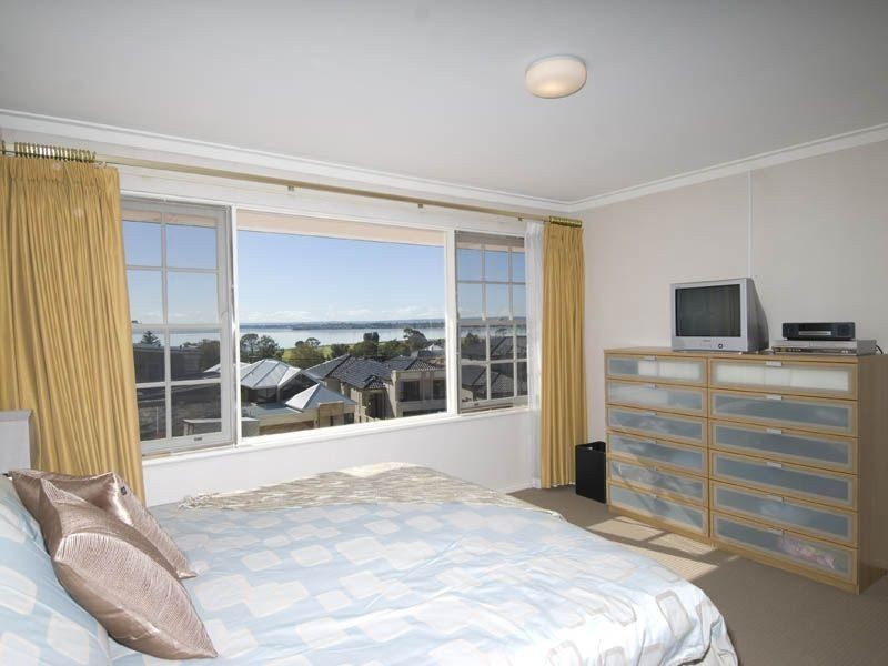 4 Doongalla Road, Attadale WA 6156
