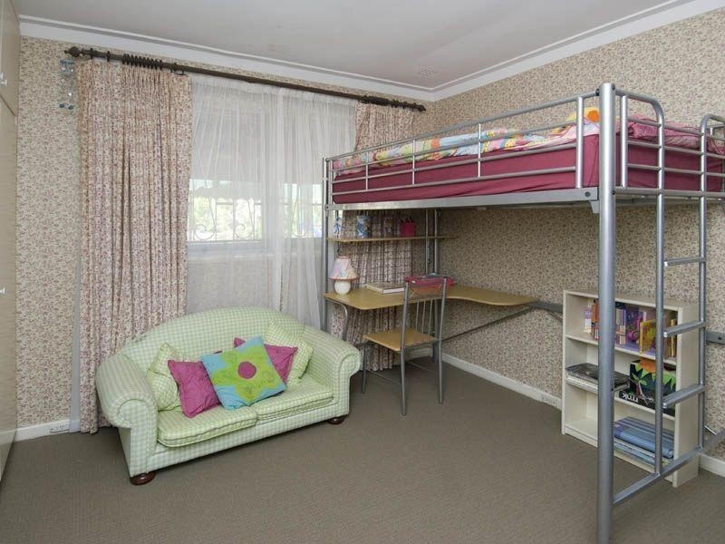 4 Doongalla Road, Attadale WA 6156
