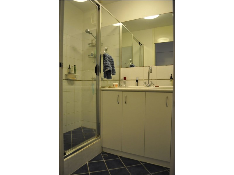 1/12 Wall Street, Maylands WA 6051