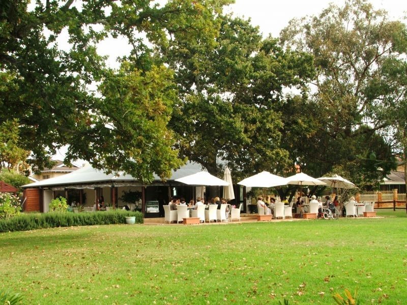 1/12 Wall Street, Maylands WA 6051