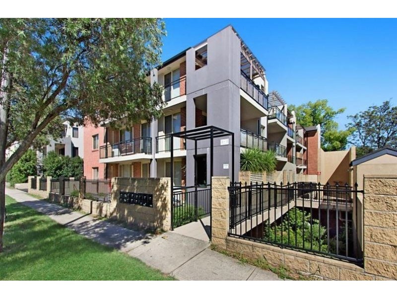 11/39-45 Lydbrook St, Westmead NSW 2145