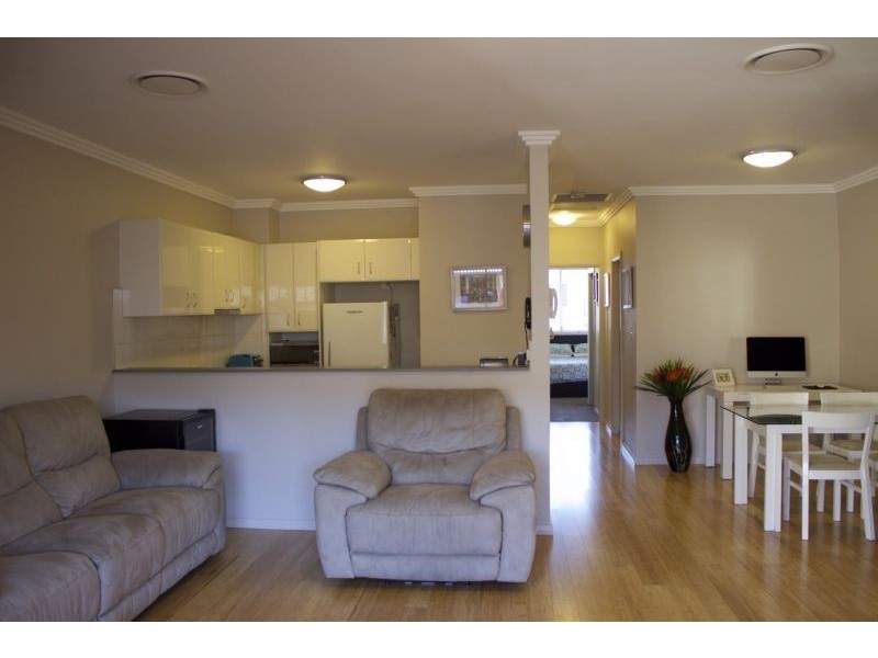 11/39-45 Lydbrook St, Westmead NSW 2145