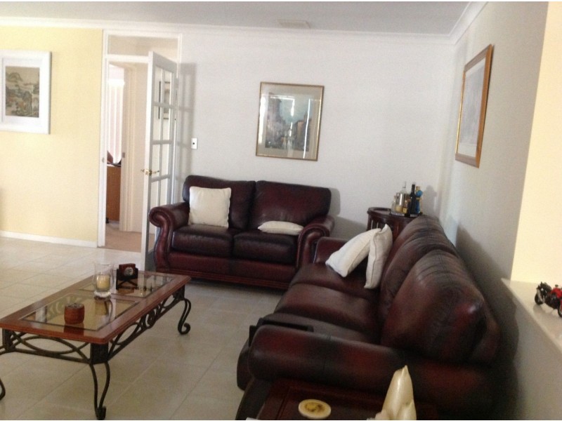 57 Kooljak Road, Broadwater WA 6280