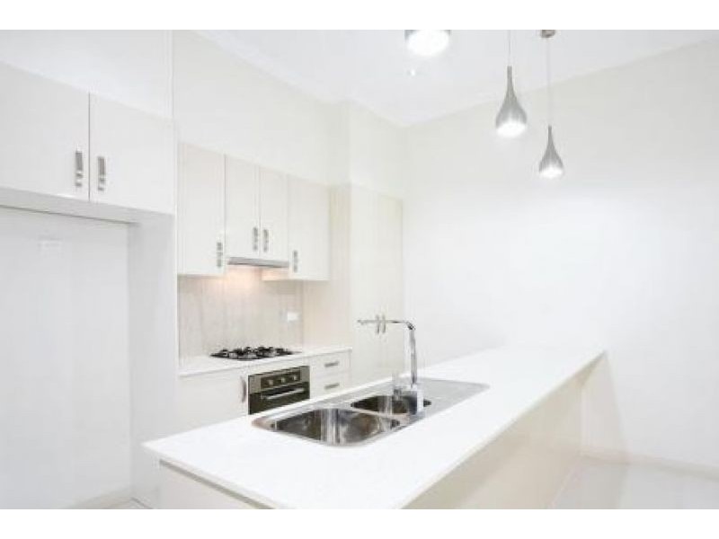 4a Arcadia St, Merrylands West NSW 2160