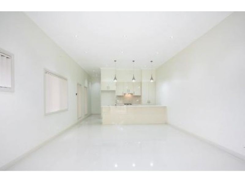 4a Arcadia St, Merrylands West NSW 2160