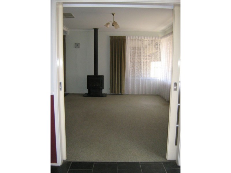 2 Reen Court, Sturt SA 5047