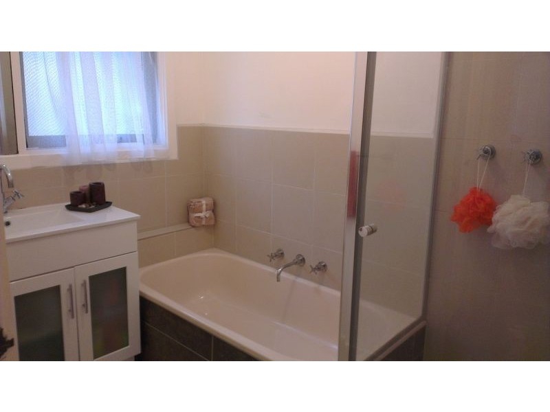 2/16 Darebin Street, Heidelberg VIC 3084