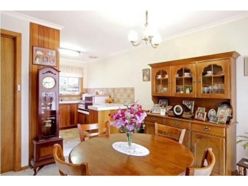 2/44 Crestmoor Dr, Highton VIC 3216
