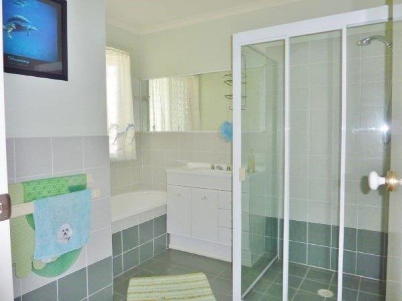 10 Bloodwood Court, Kawungan QLD 4655