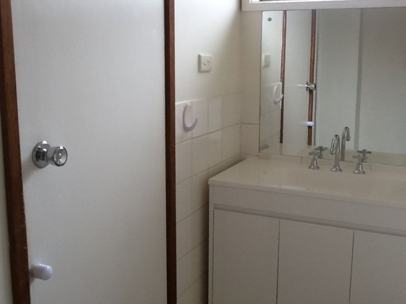 34 Coonamar St, Tullamarine VIC 3043