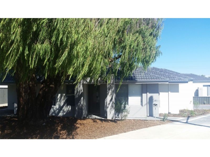 1/37 Morago Crescent, Cloverdale WA 6105