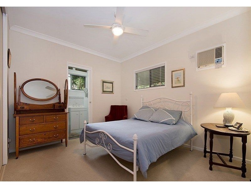 34 Maple St, Wavell Heights QLD 4012