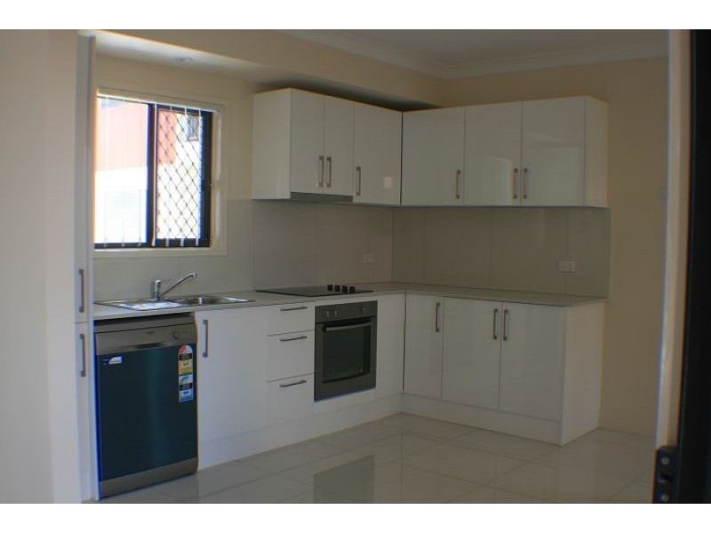 3/24 Mortimer Street, Caboolture QLD 4510