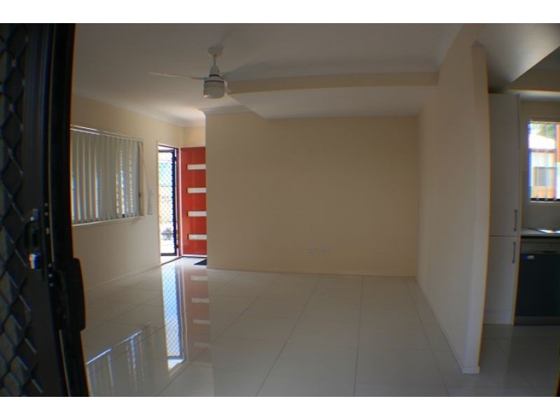 3/24 Mortimer Street, Caboolture QLD 4510