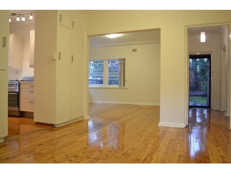 82 The Esplanade, Thornleigh NSW 2120