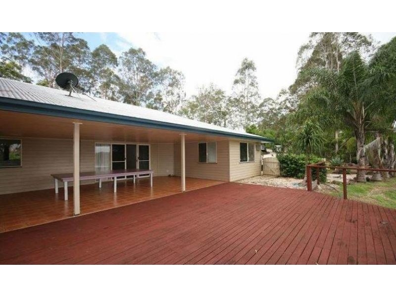 38 Old Veteran Road, Veteran QLD 4570