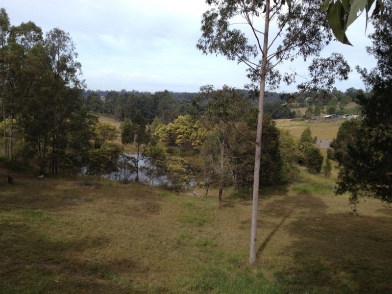 38 Old Veteran Road, Veteran QLD 4570