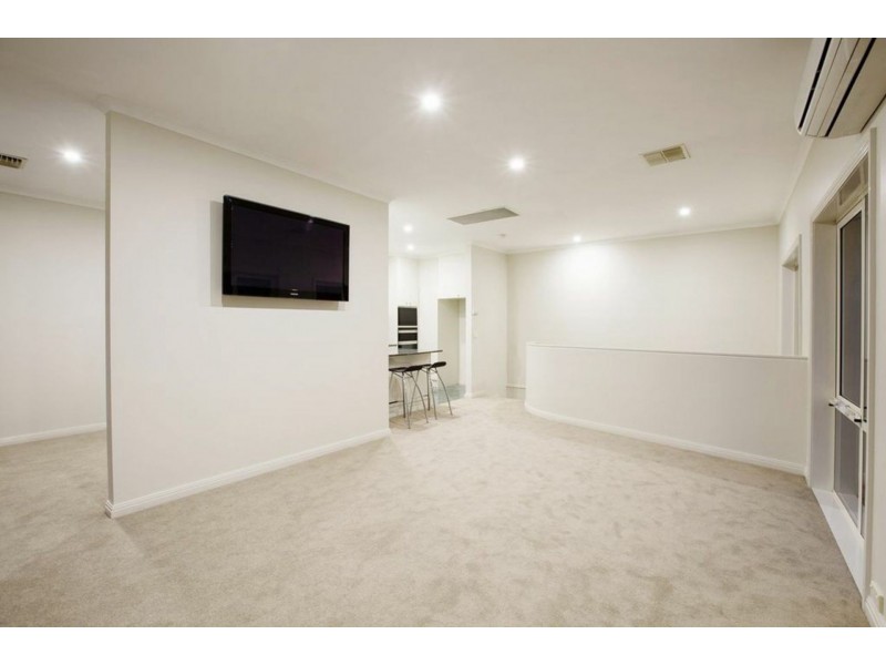 6 Morley Mews, Port Melbourne VIC 3207