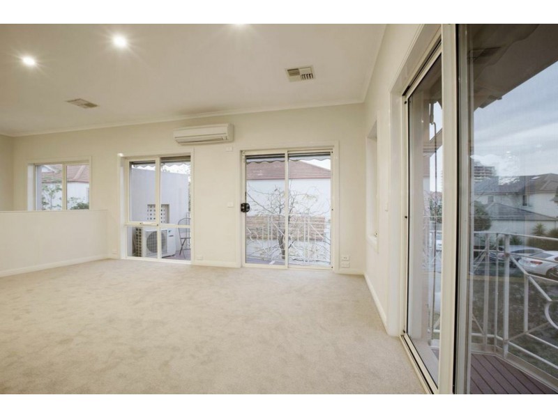 6 Morley Mews, Port Melbourne VIC 3207