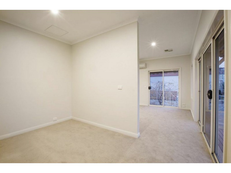 6 Morley Mews, Port Melbourne VIC 3207