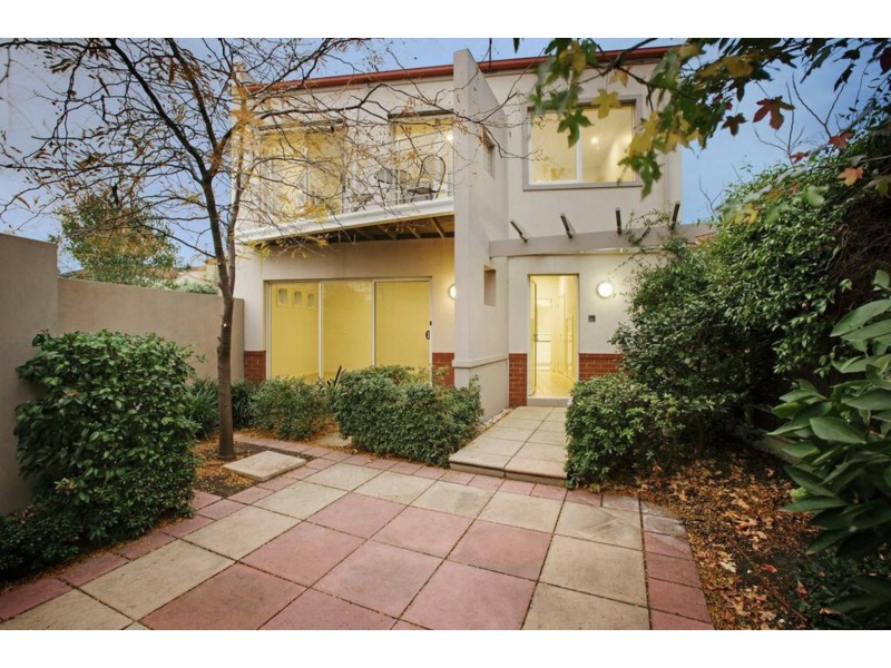 6 Morley Mews, Port Melbourne VIC 3207