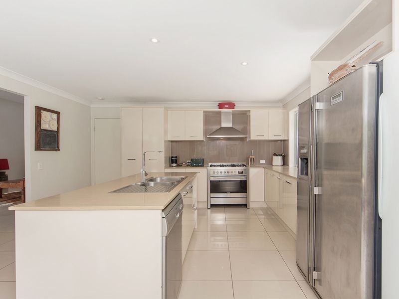 104 Arthur Summervilles Road, Karalee QLD 4306