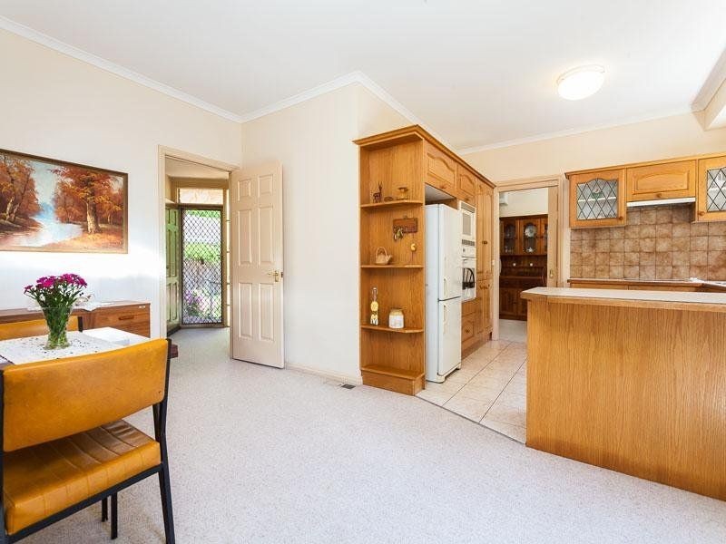 2/10 Mummery Street, Mount Waverley VIC 3149