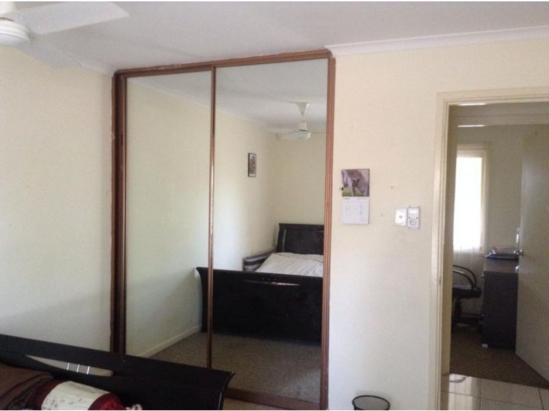 4 Peacock Road, Elizabeth Downs SA 5113