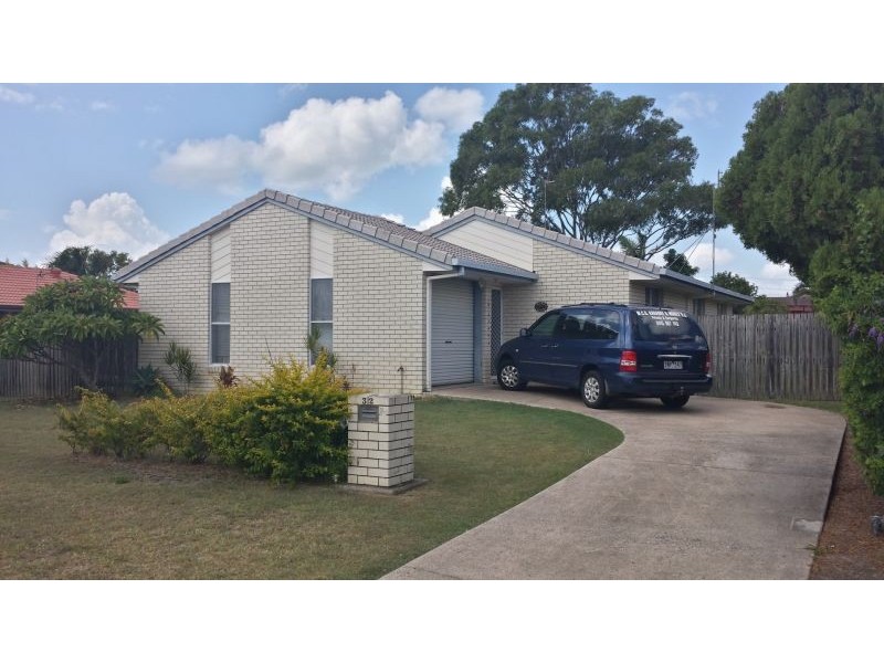 32 Michelle Drive, Point Vernon QLD 4655